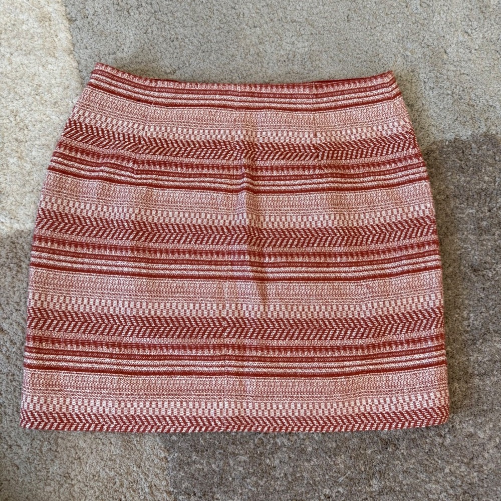 Banana Republic Red White Chevron Stripe Cotton Mini Skirt 4 211675-01 SUM16 - Picture 7 of 10
